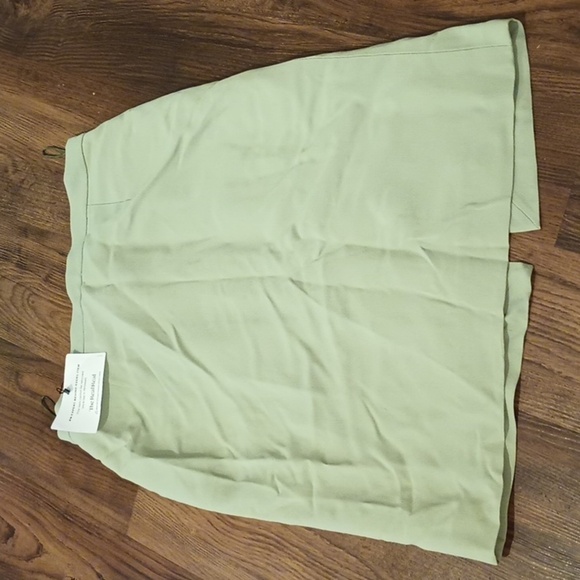 Moschino Mint Green Fitted Pencil Skirt DDD - Picture 1 of 4